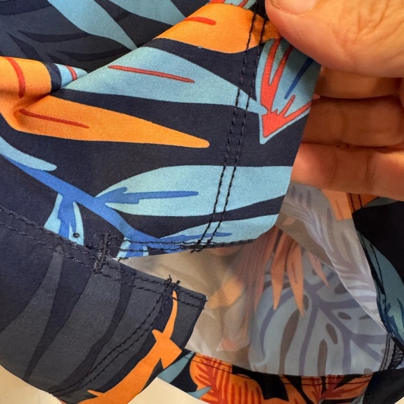 NWT Speedo Men's Swim Shorts XL C1.2 - Picture 2 of 13